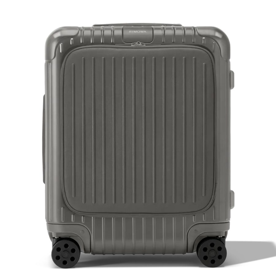 リモワ「Essential Sleeve キャビン プラス」スレートグレー、前面ポケットで4~5泊の旅を快適に